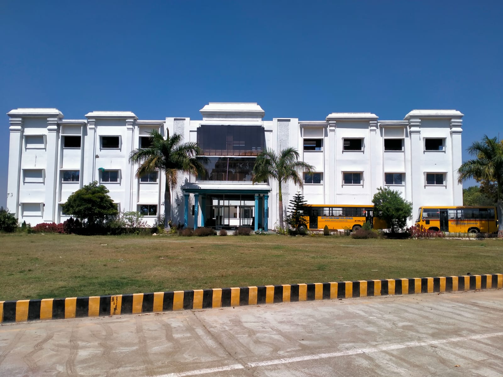 best school in bhopal